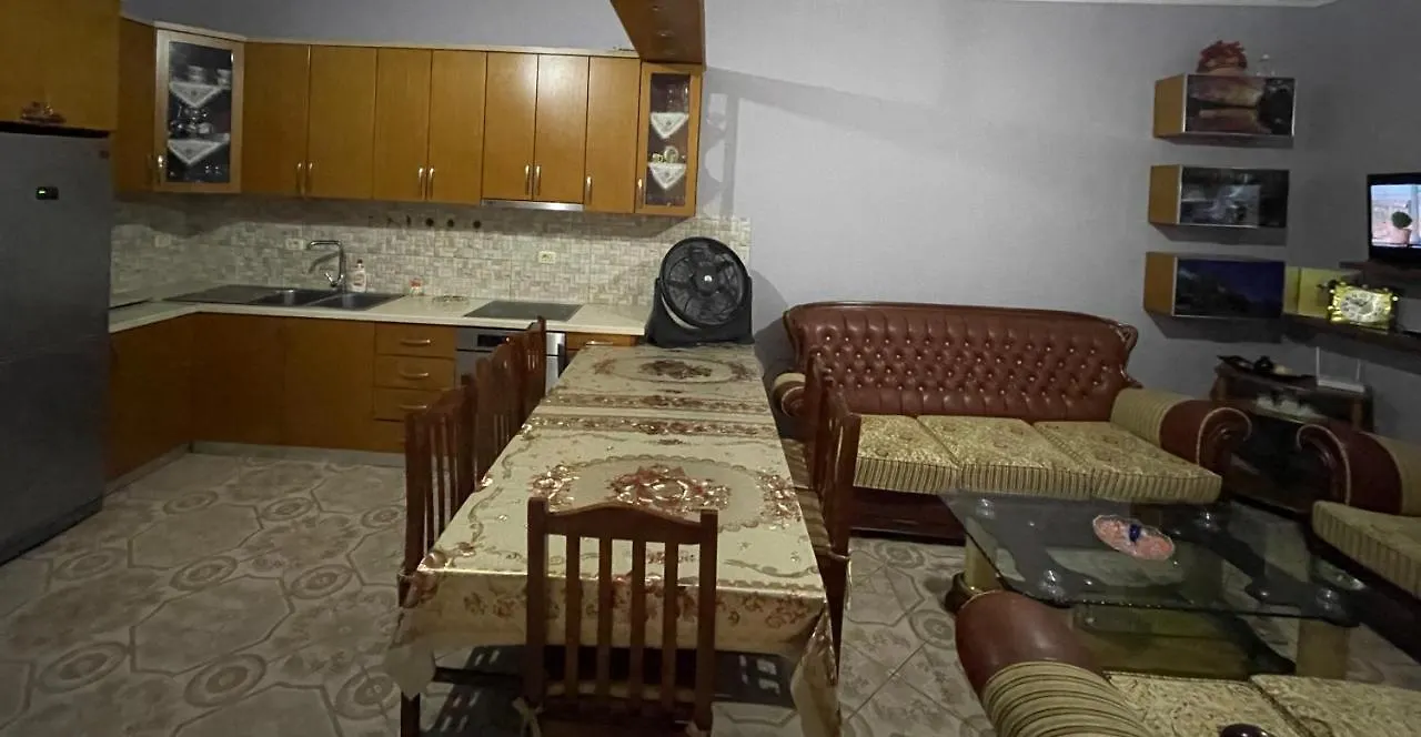 Ledi'S Home بورش ألبانيا